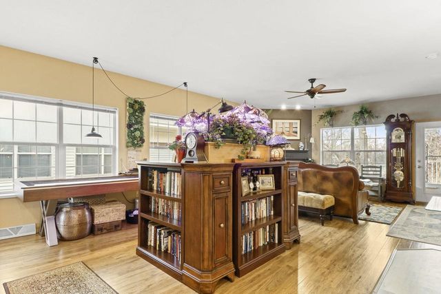 702 Clardell Drive, Sun Prairie, WI 53590