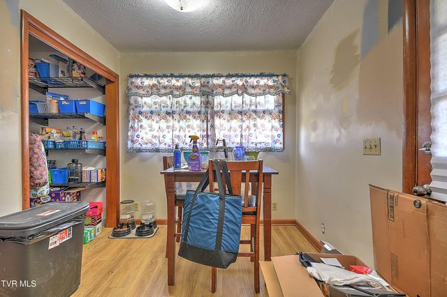 1441 Valley Street, Kingsport, TN 37660