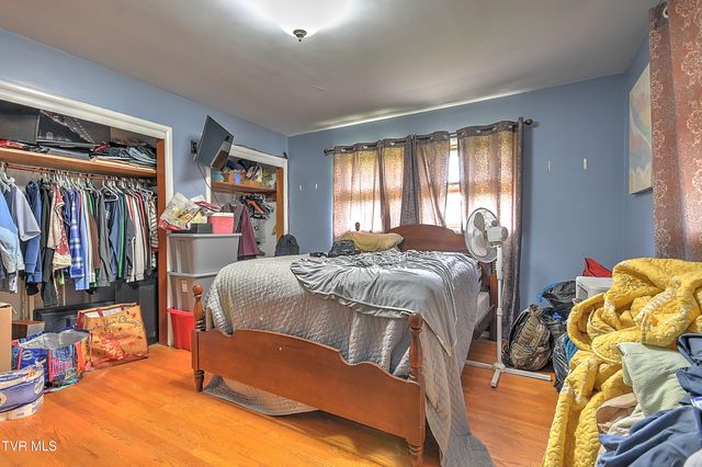 1441 Valley Street, Kingsport, TN 37660