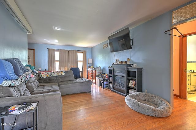 1441 Valley Street, Kingsport, TN 37660