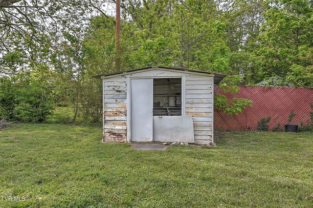 1441 Valley Street, Kingsport, TN 37660