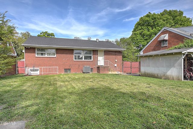 1441 Valley Street, Kingsport, TN 37660