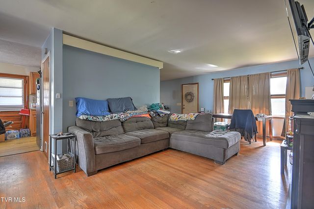 1441 Valley Street, Kingsport, TN 37660