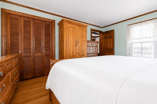 422 Main Street, Groveland, MA 01834