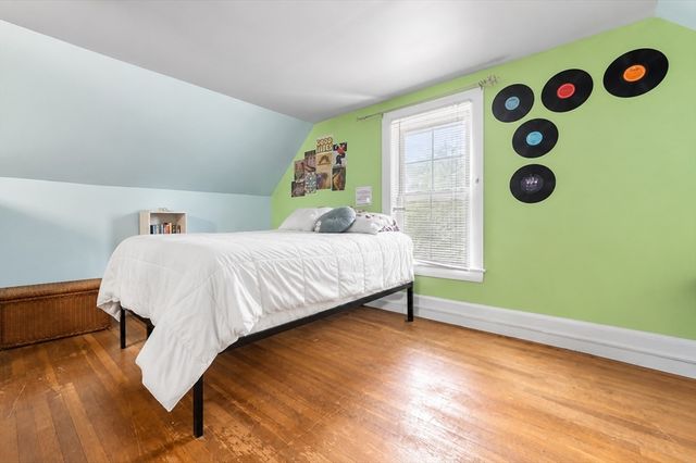 422 Main Street, Groveland, MA 01834