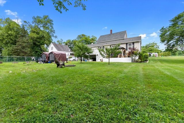 422 Main Street, Groveland, MA 01834