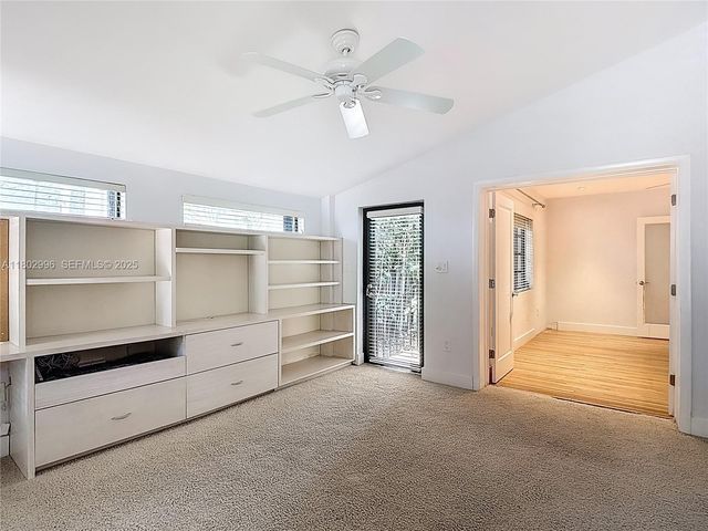 2810 Crystal Court, Miami, FL 33133