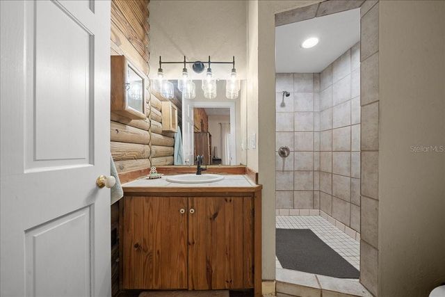 5824 SE 185TH AVENUE, Micanopy, FL 32667