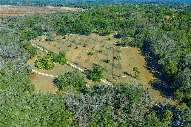 5824 SE 185TH AVENUE, Micanopy, FL 32667