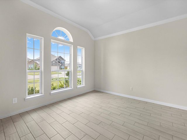 13210 Anchor Isle Court, Texas City, TX 77568