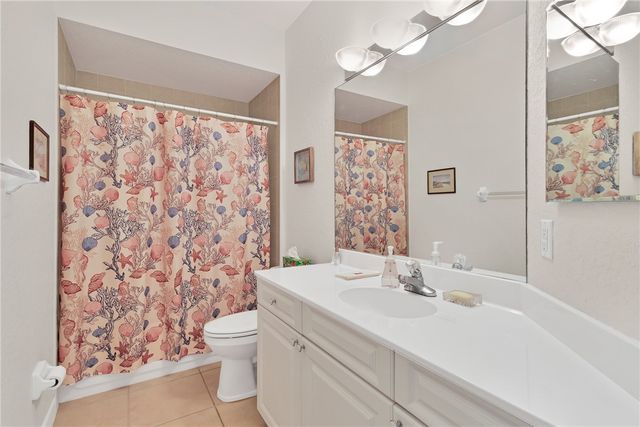 6760 49th Court, Vero Beach, FL 32967