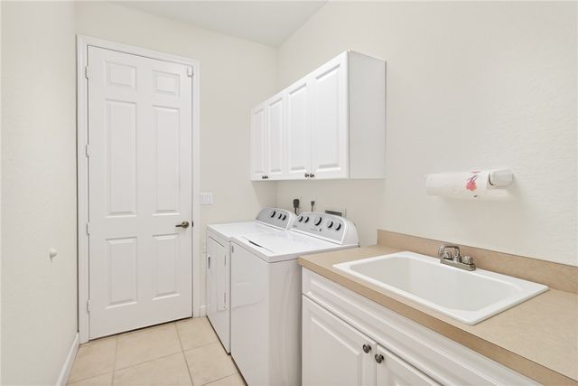 6760 49th Court, Vero Beach, FL 32967