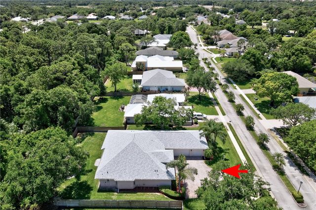 6760 49th Court, Vero Beach, FL 32967