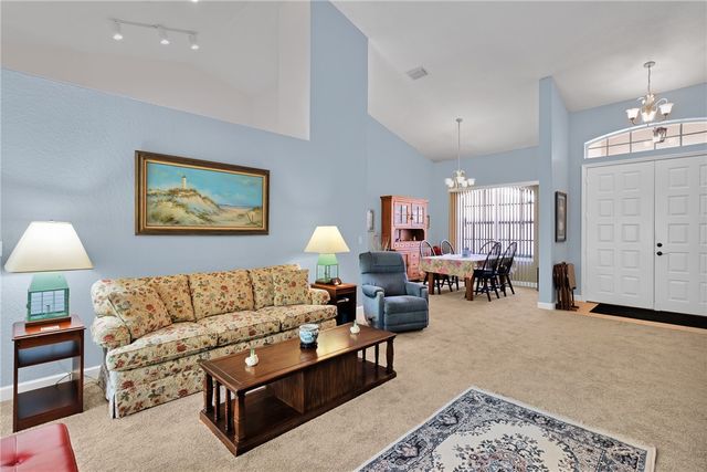 6760 49th Court, Vero Beach, FL 32967