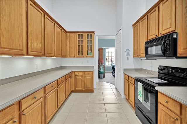 6760 49th Court, Vero Beach, FL 32967