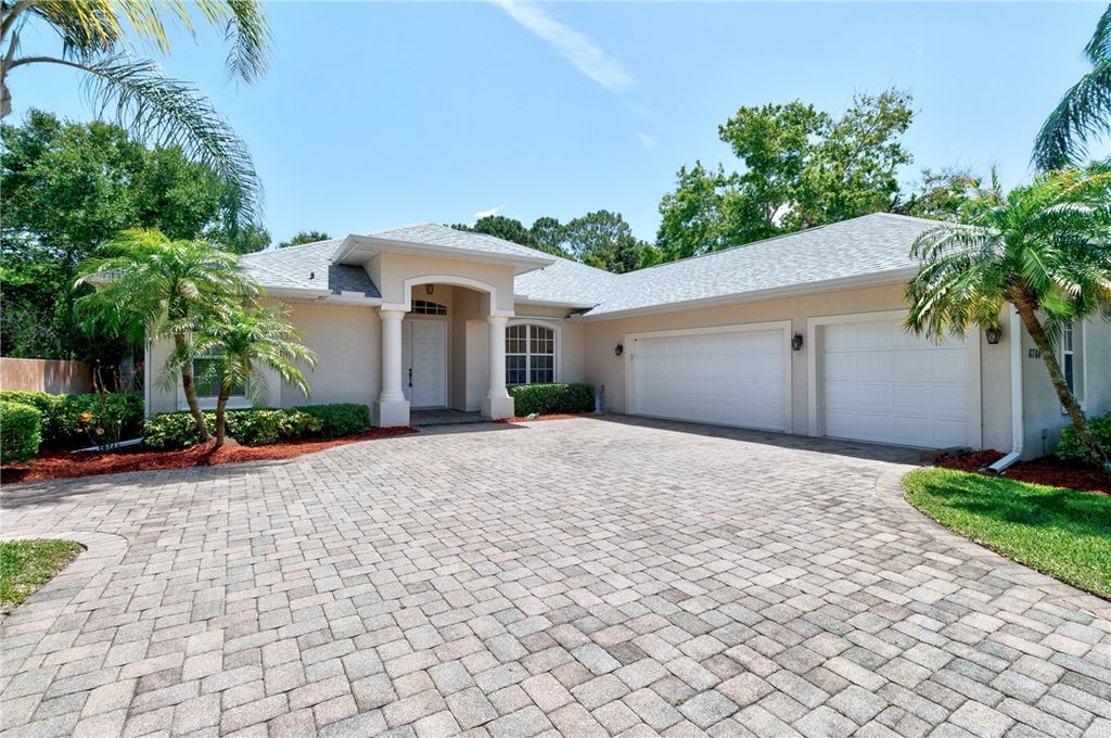 6760 49th Court, Vero Beach, FL 32967