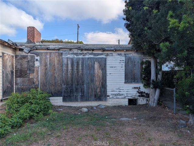 1698 Vista Del Mar Drive, Ventura, CA 93001