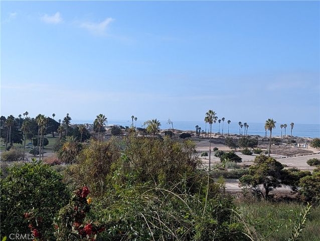 1698 Vista Del Mar Drive, Ventura, CA 93001