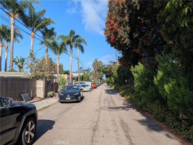 1698 Vista Del Mar Drive, Ventura, CA 93001