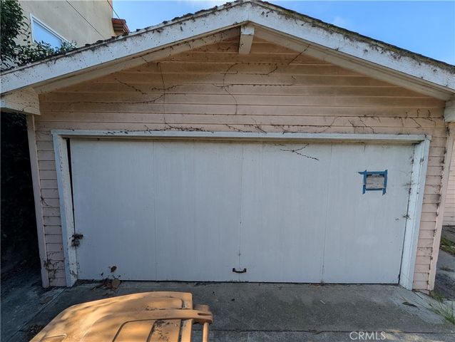 1698 Vista Del Mar Drive, Ventura, CA 93001