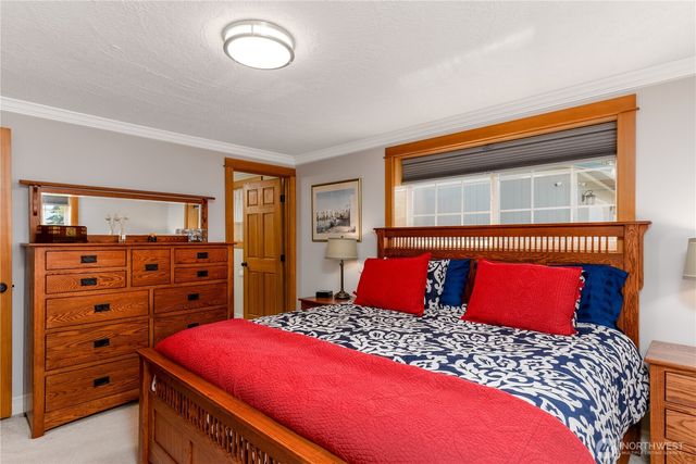 273702 Hwy 101, Sequim, WA 98382