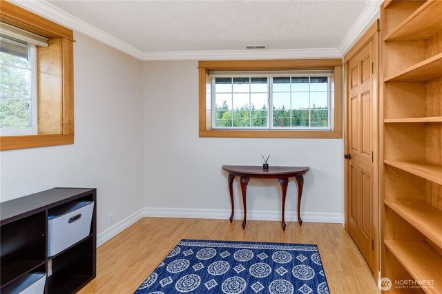 273702 Hwy 101, Sequim, WA 98382