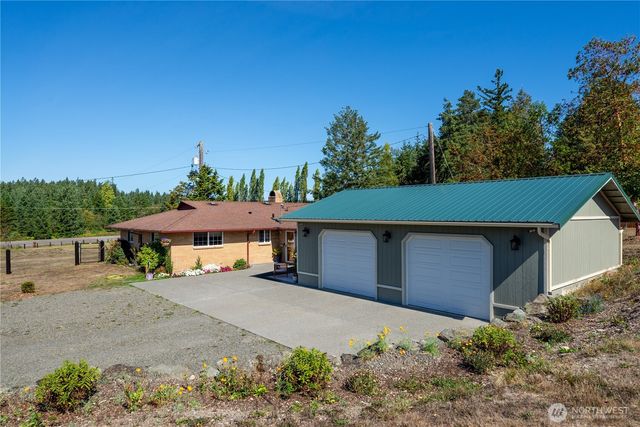 273702 Hwy 101, Sequim, WA 98382