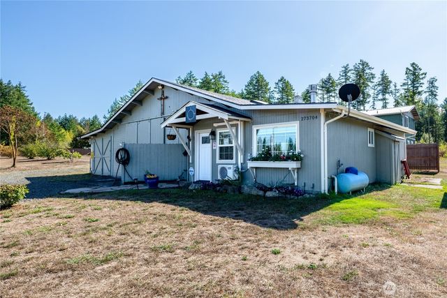 273702 Hwy 101, Sequim, WA 98382