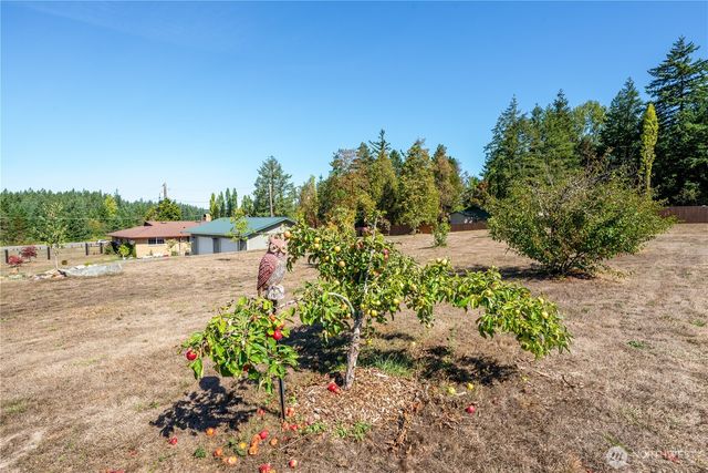 273702 Hwy 101, Sequim, WA 98382