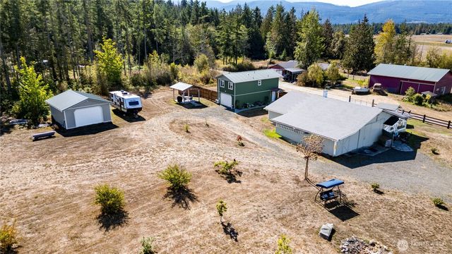 273702 Hwy 101, Sequim, WA 98382