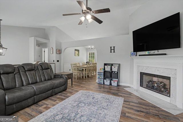 58 Willow Bend Drive NW, Cartersville, GA 30121