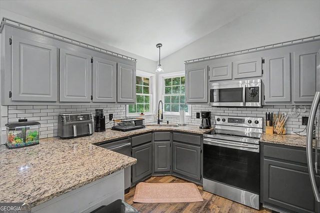 58 Willow Bend Drive NW, Cartersville, GA 30121