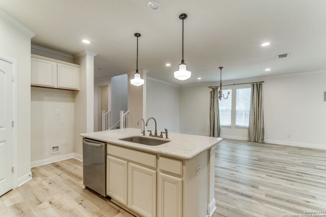 108 Rattlesnake Bluff, Boerne, TX 78006