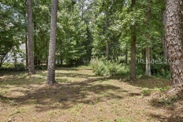 36 Leacybridge Road, Bluffton, SC 29910