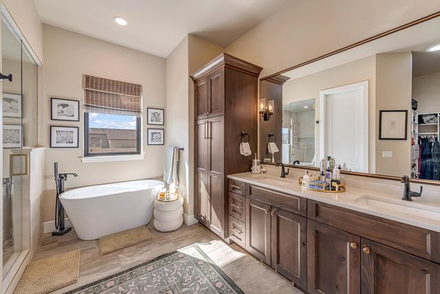 2698 Village Center Way, Grand Junction, CO 81506