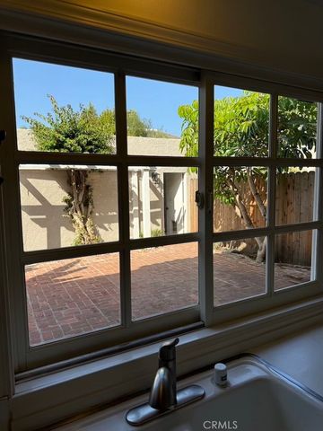 2602 Vista del Oro, Newport Beach, CA 92660