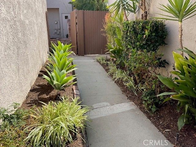 2602 Vista del Oro, Newport Beach, CA 92660