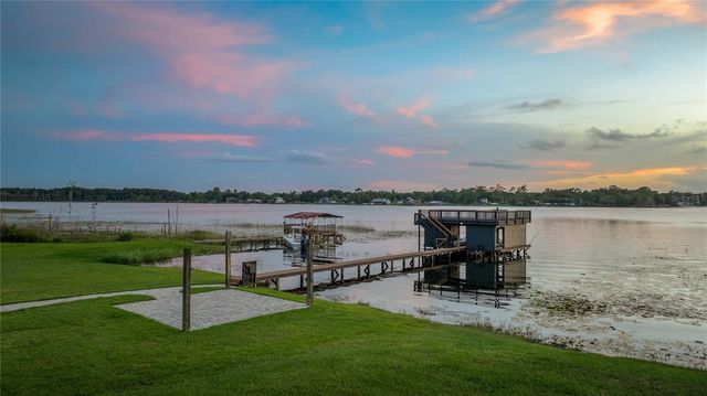 736 LAKE WINNEMISSETT DRIVE, Deland, FL 32724