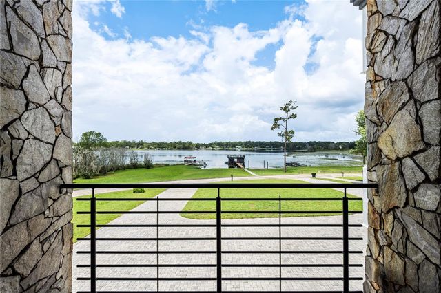 736 LAKE WINNEMISSETT DRIVE, Deland, FL 32724