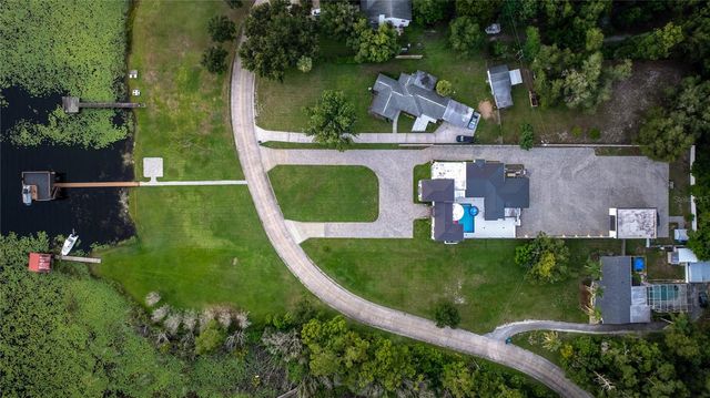 736 LAKE WINNEMISSETT DRIVE, Deland, FL 32724