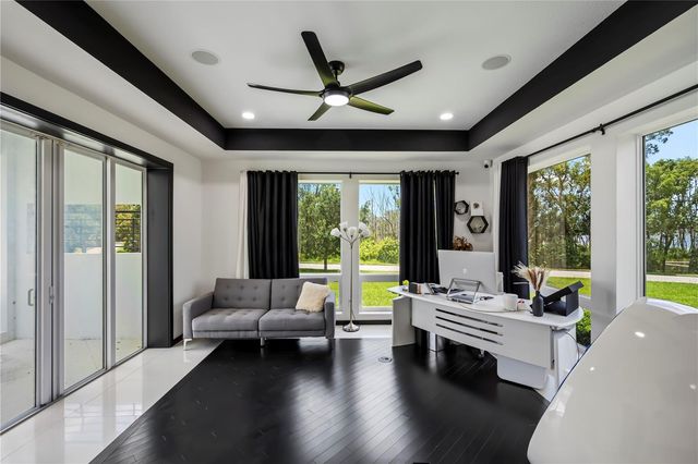736 LAKE WINNEMISSETT DRIVE, Deland, FL 32724