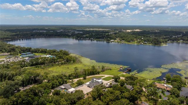 736 LAKE WINNEMISSETT DRIVE, Deland, FL 32724