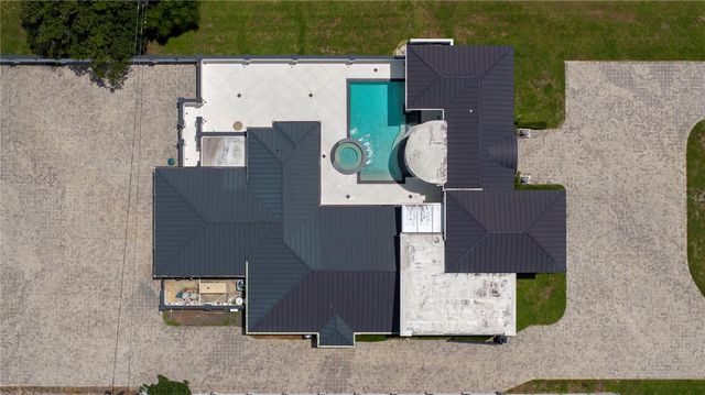 736 LAKE WINNEMISSETT DRIVE, Deland, FL 32724