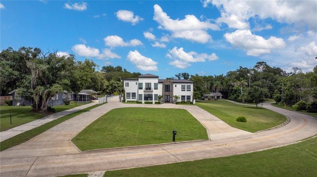 736 LAKE WINNEMISSETT DRIVE, Deland, FL 32724