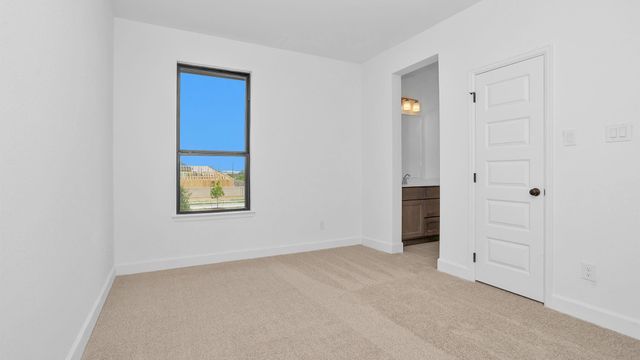 2811 Pathway Crest Lane, Houston, TX 77598
