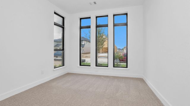 2811 Pathway Crest Lane, Houston, TX 77598