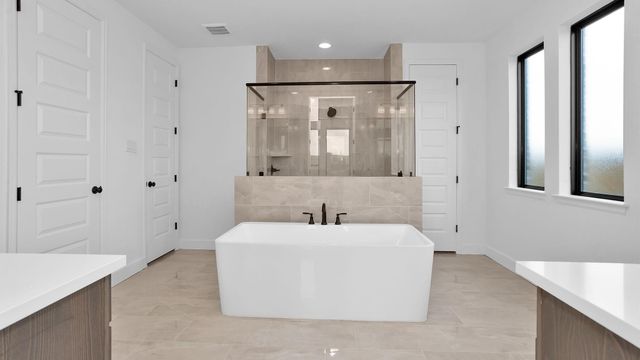 2811 Pathway Crest Lane, Houston, TX 77598