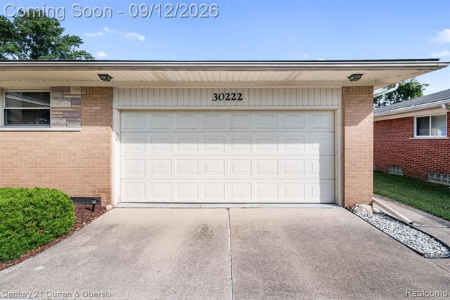 30222 Buckingham Street, Livonia, MI 48154