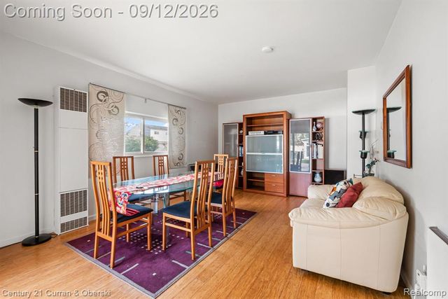 30222 Buckingham Street, Livonia, MI 48154