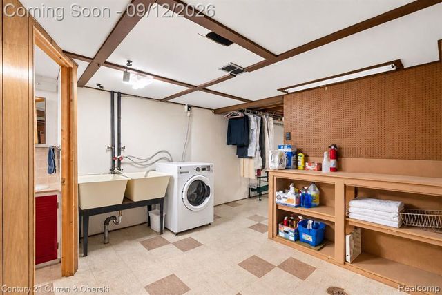 30222 Buckingham Street, Livonia, MI 48154